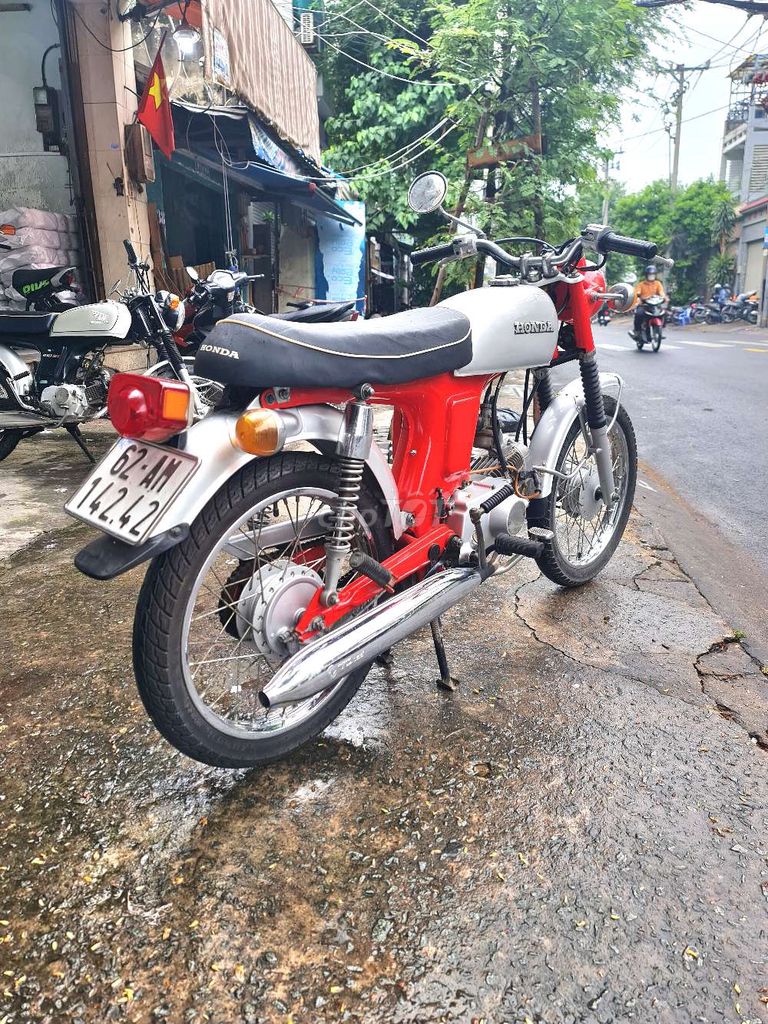 Honda 67 mới keng bao sang tên toàn quốc. Mua bán Xe máy tại Quận 11 Tp Hồ Chí Minh được đăng bởi CỬA HÀNG XE MÁY LONG HỔ hình 2
