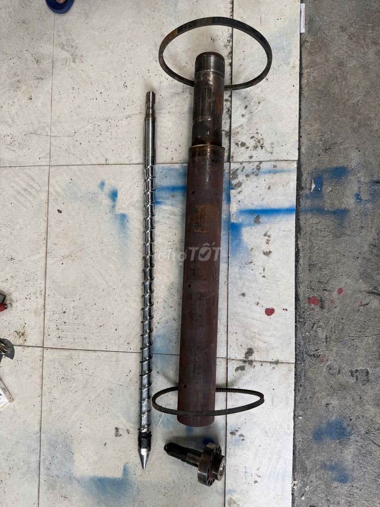 Trục Vít Nòng Cảo Máy Ép Nhựa 40 Ly (Đài Loan). Mua bán Đồ chuyên dụng, Giống nuôi trồng tại Quận Bình Tân Tp Hồ Chí Minh được đăng bởi Danh Võ hình 1