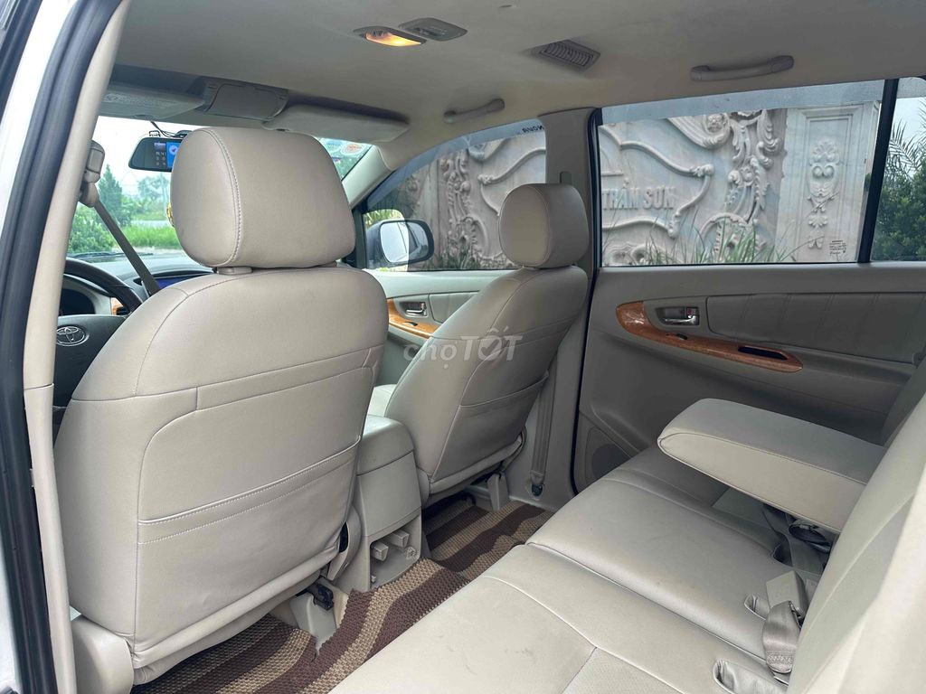 innova V 2010 một chủ từ mới. Mua bán Ô tô tại Quận Long Biên Hà Nội được đăng bởi TOÀN THẮNG Ô TÔ KINH BẮC hình 14