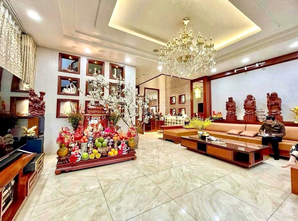Bán nhà Kim Ngưu, Hai Bà Trưng, 5 ngủ, 50m2, 10.5 tỷ