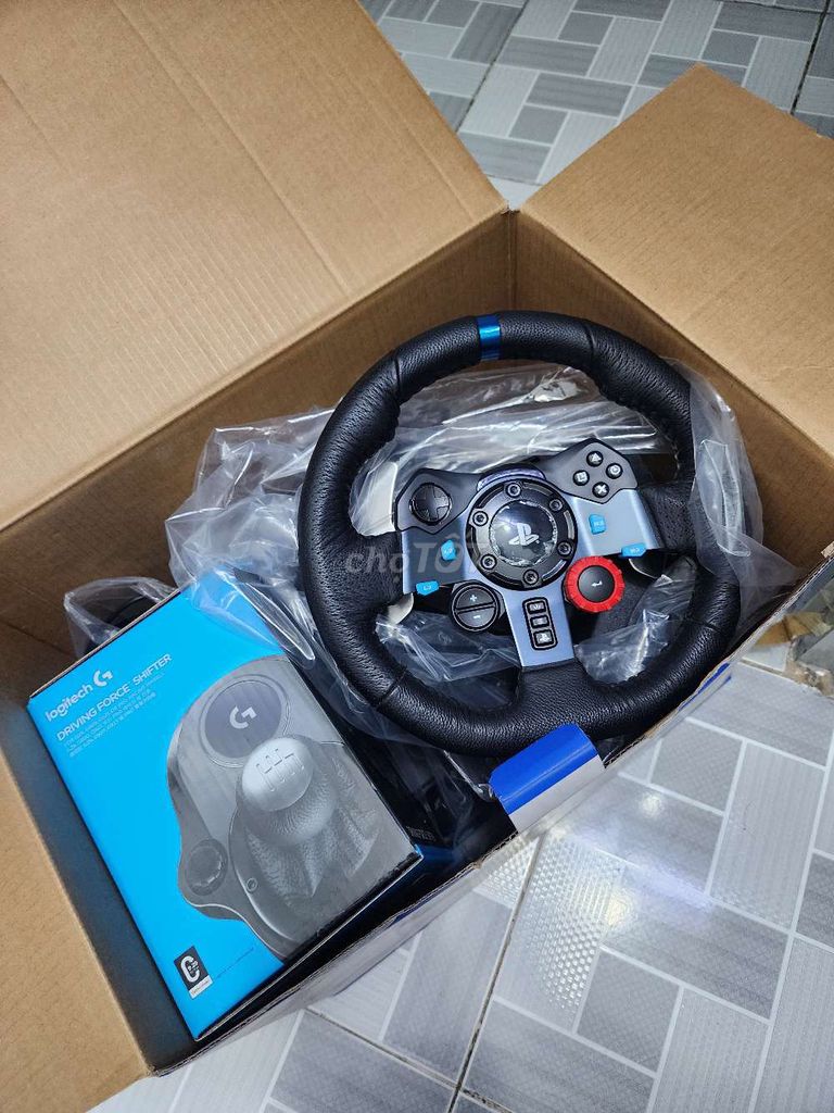 Vô lăng Logitech G29 Fullbox BH 6/2028. Mua bán Thiết bị chơi game tại Quận 10 Tp Hồ Chí Minh được đăng bởi Kiet Anh Nguyen hình 1