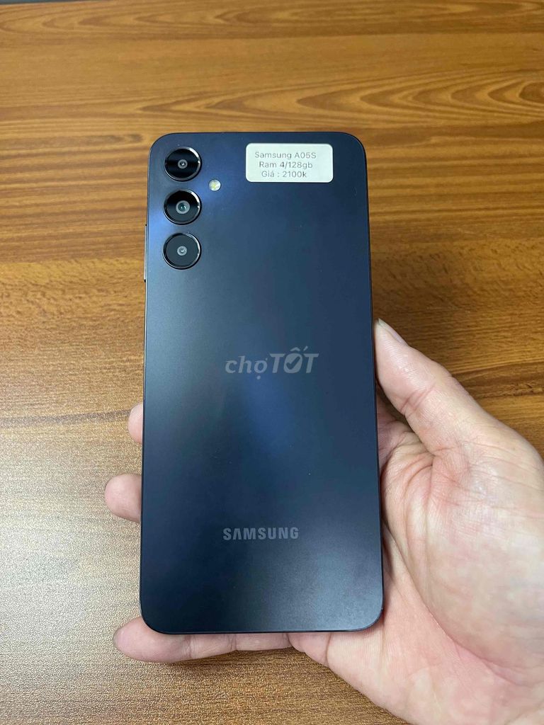 Samsung A05S 4GB 128GB Đen. Mua bán Điện thoại tại Quận 4 Tp Hồ Chí Minh được đăng bởi Tuấn hình 1