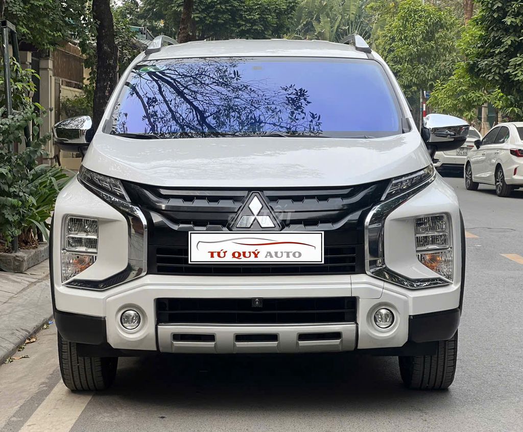 Mitsubishi Xpander Cross 1.5AT 2022 - Trắng