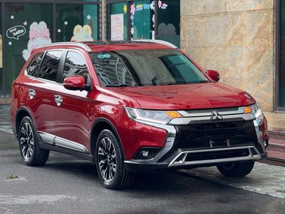 Mitsubishi Outlander 2.0 Premium 2021 Đỏ. Mua bán Ô tô tại Quận Long Biên Hà Nội được đăng bởi PHÚC LÂM  AUTO