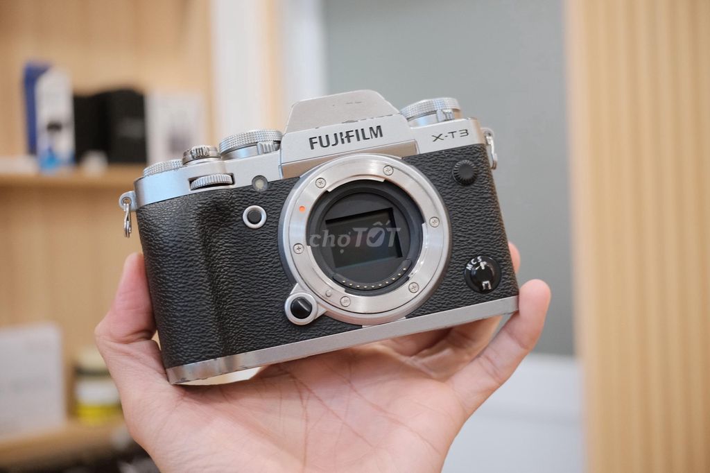 Máy ảnh Fujifilm X-T3 Bạc Đã sử dụng. Mua bán Máy ảnh, Máy quay tại Quận Gò Vấp Tp Hồ Chí Minh được đăng bởi Nhân Văn hình 1