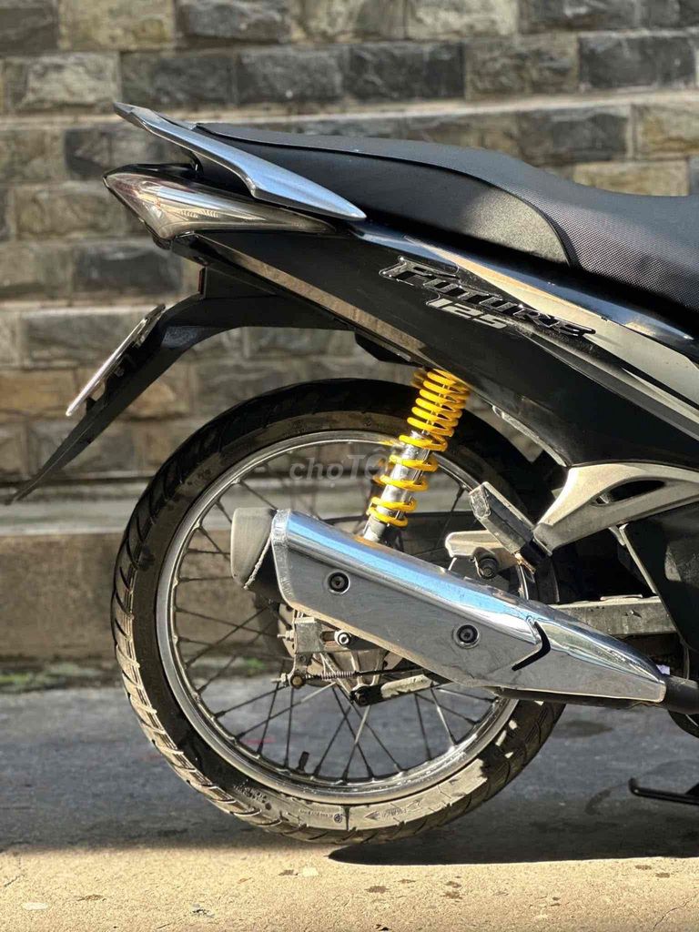 Xe Future 125 đời 2015 bstp chính chủ ký giấy. Mua bán Xe máy tại Quận 10 Tp Hồ Chí Minh được đăng bởi Xe cũ đẹp giá rẻ hình 6