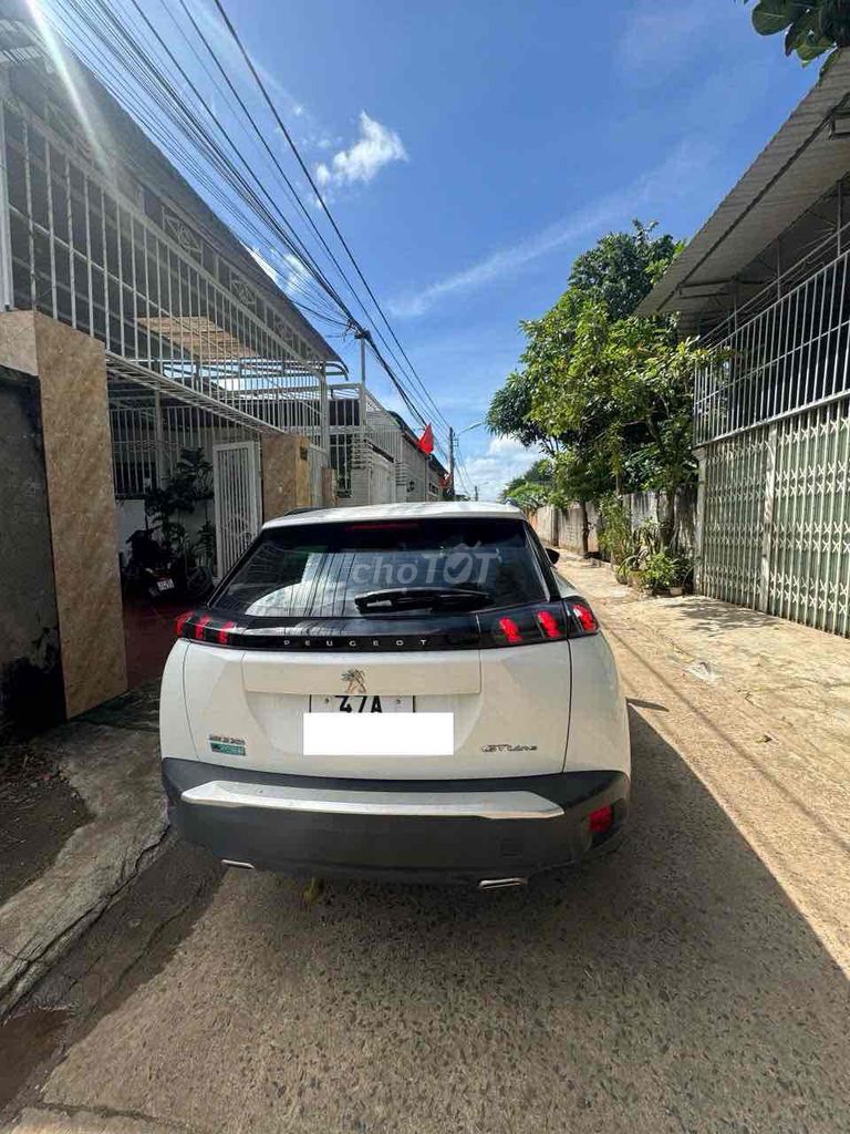 Peugeot 2008 XS cuối 2021 DK 2022 GT Line-58960km. Mua bán Ô tô tại Thành phố Buôn Ma Thuột Đắk Lắk được đăng bởi Nguyễn Thị Bích Ngọc  hình 6