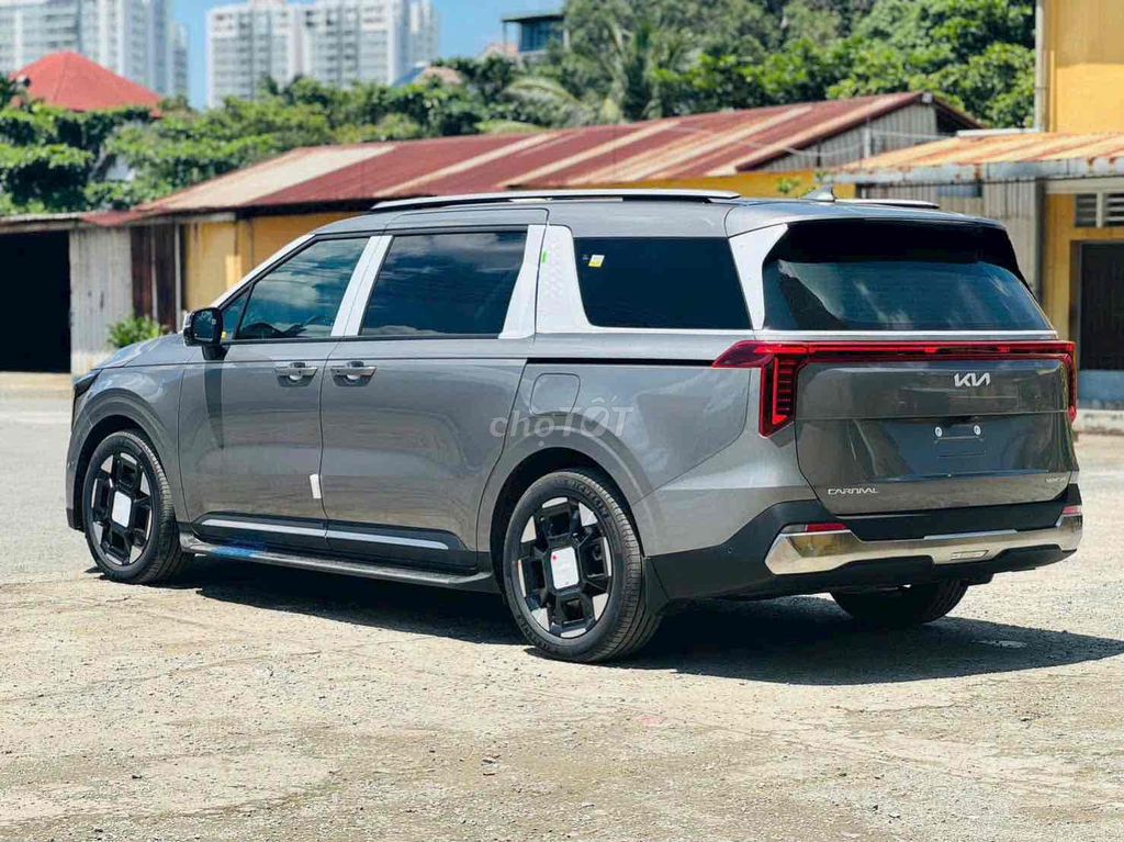 Kia Carnival 2.2D Signature 7S. Mua bán Ô tô tại Quận Bình Tân Tp Hồ Chí Minh được đăng bởi KIA HCM hình 4