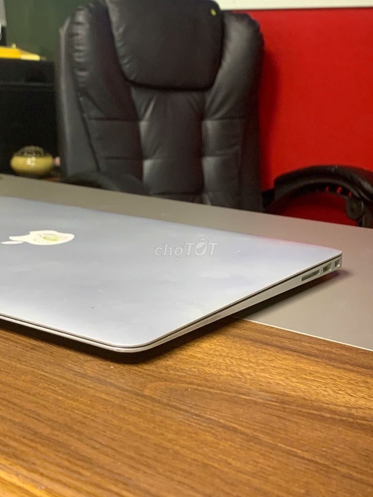 Macbook Air 2014 khá đẹp - sang trọng Dùng VP OK. Mua bán Laptop tại Thành phố Thủ Đức Tp Hồ Chí Minh được đăng bởi HBA LAPTOP Mua Bán Ký gửi  hình 4