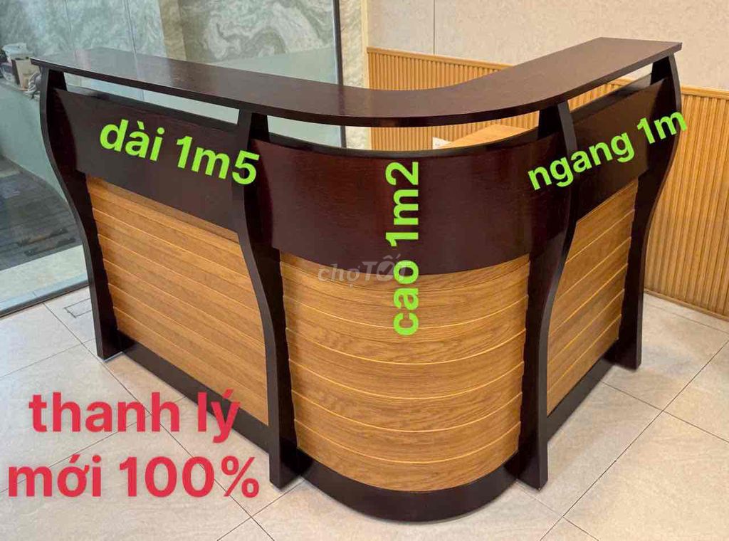 Quầy lễ tân gỗ nâu vàng 1m5 Mới. Mua bán Bàn ghế tại Quận 5 Tp Hồ Chí Minh được đăng bởi Văn Bình mobile  hình 1