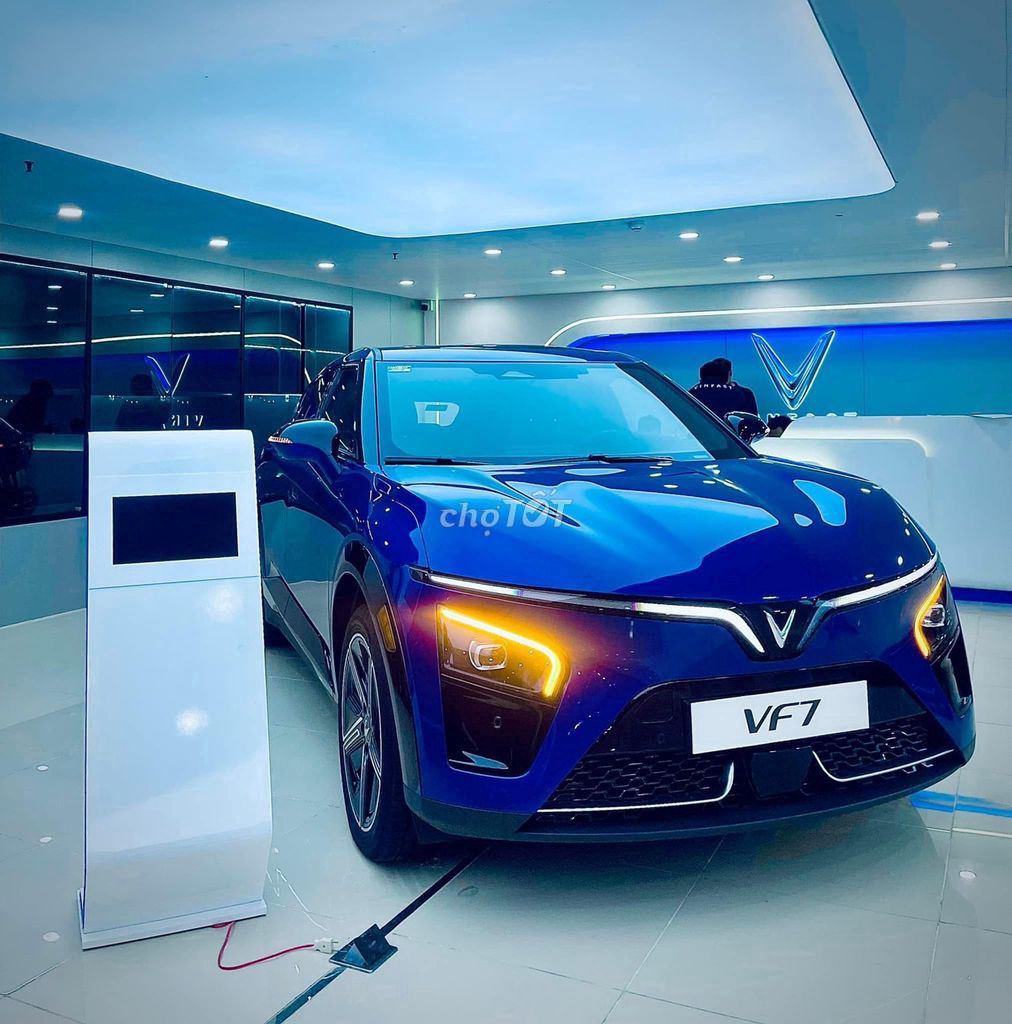 VF 7 TRẢ 140 TRIỆU - BAO HỒ SƠ - THU ĐỔI XE CŨ. Mua bán Ô tô tại undefined undefined được đăng bởi Vinfast  hình 3