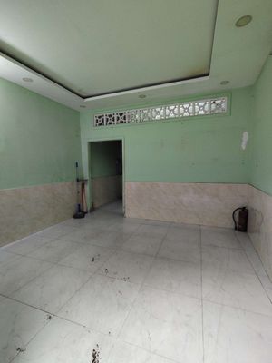 NHÀ 1 TRỆT 1 LẦU, 3PN NGAY CHỢ THỦ ĐỨC