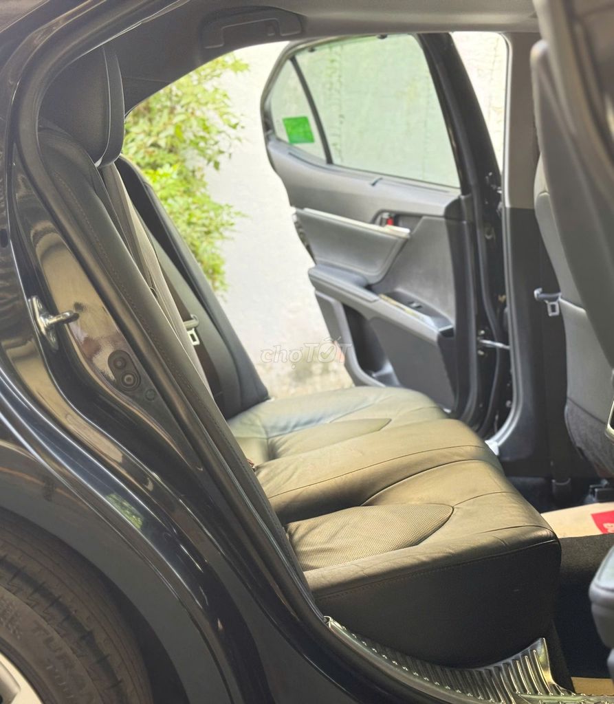 Camry 2.5Q 2019 nhập Thái - xe hãng (GIÁ CÒN GIẢM). Mua bán Ô tô tại Quận Gò Vấp Tp Hồ Chí Minh được đăng bởi Nguyễn Phi Trường Vũ hình 7