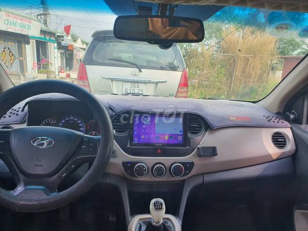 Bán huyndai i10 2017, bản đủ, số sàn. Mua bán Ô tô tại Thành phố Thủ Dầu Một Bình Dương được đăng bởi Lê Văn Tân hình 6