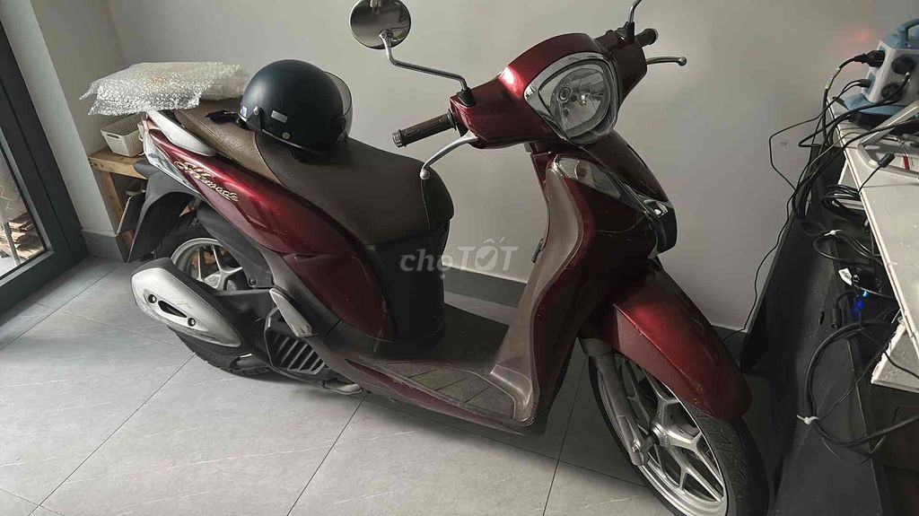 Bán SH mode đỏ đô 2020 đi 13 nghìn cây. Mua bán Xe máy tại Quận Tân Phú Tp Hồ Chí Minh được đăng bởi Nguyen Hung hình 1