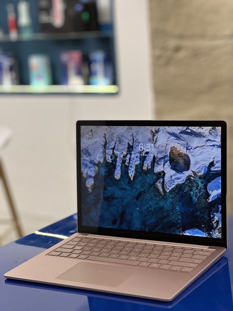 Surface Laptop 3 màu Sandstone siêu hot