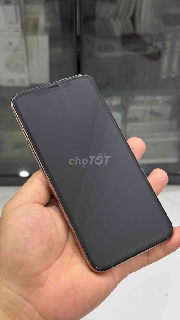 Apple iPhone Xs Max 256GB Vàng Đã sử dụng. Mua bán Điện thoại tại Thành phố Thủ Đức Tp Hồ Chí Minh được đăng bởi Phú Quý hình 1