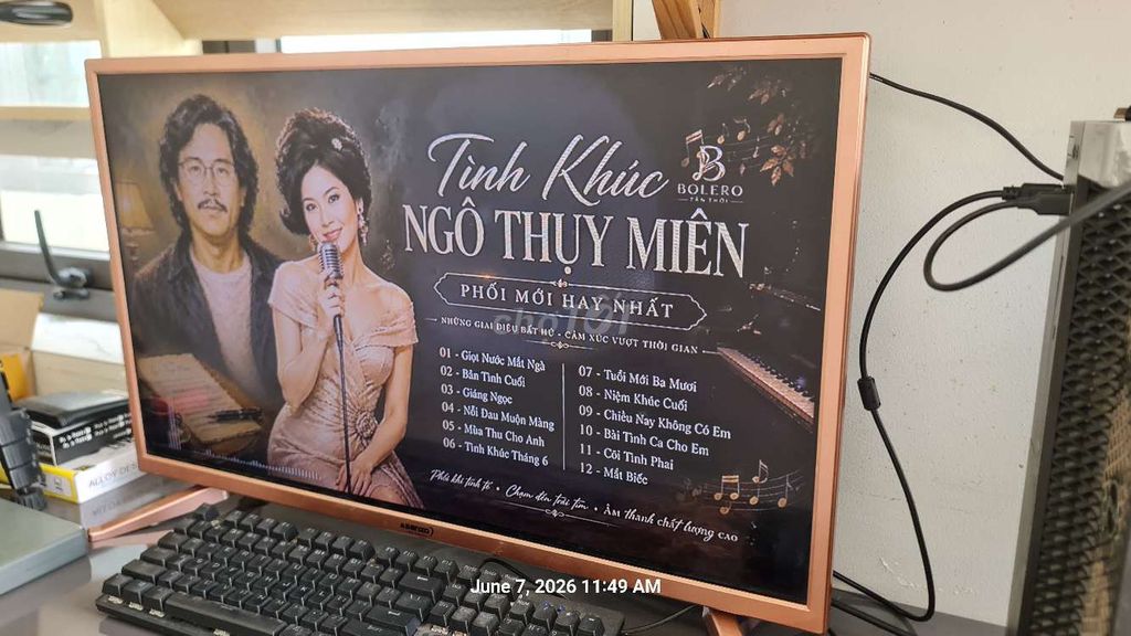 Tivi Asanzo 32 inch màu vàng đồng. Mua bán Tivi, Âm thanh tại Huyện Trảng Bom Đồng Nai được đăng bởi Nguyễn Minh Phúc hình 1