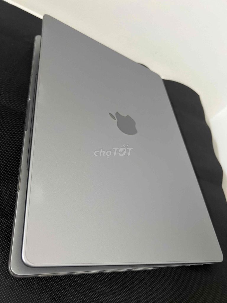 MacBook M1 Pro LL/A (Mỹ) |1TB | 16GB |16” 2021 Xám. Mua bán Laptop tại Quận 3 Tp Hồ Chí Minh được đăng bởi My Ha hình 1