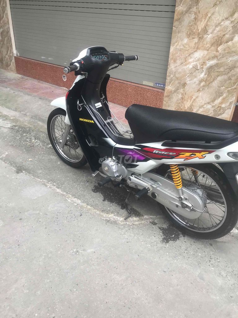 cần bán. Mua bán Xe máy tại Quận Hà Đông Hà Nội được đăng bởi nguyễn văn trường hình 5