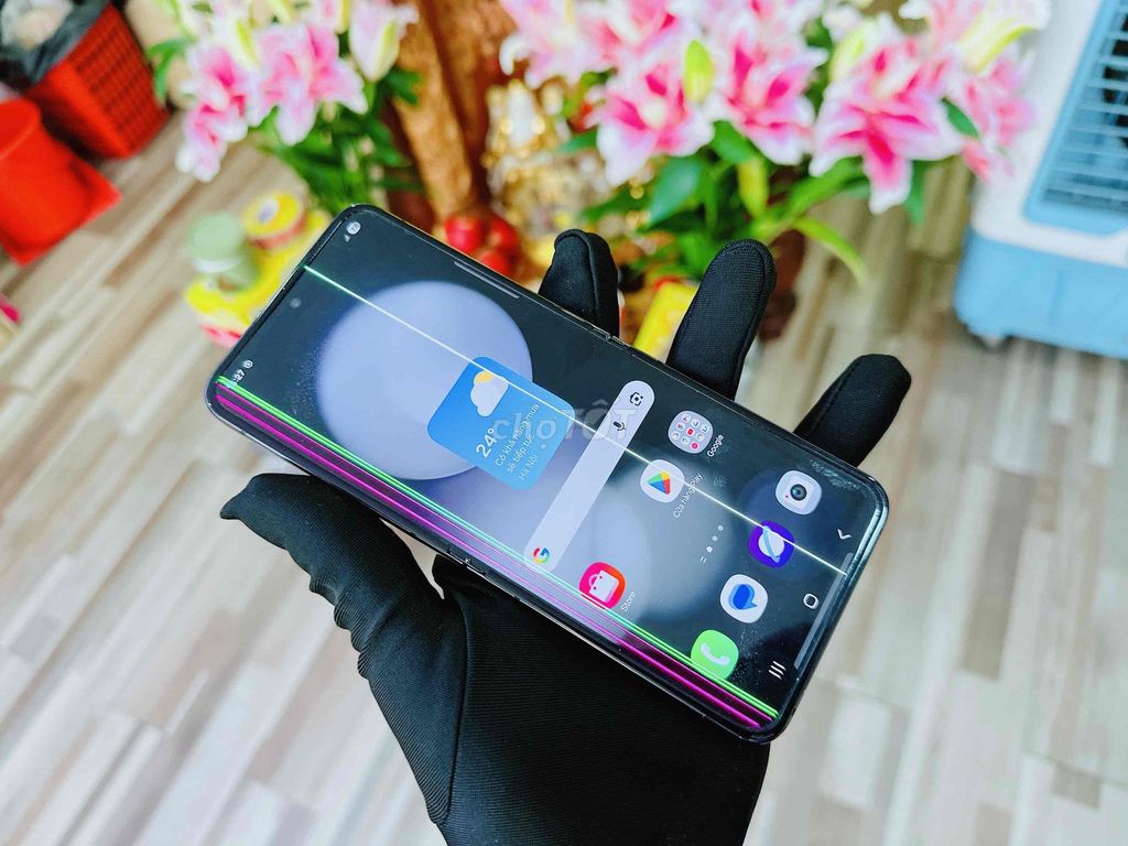 Samsung Z Flip 5 512G Việt Nam màn sọc chỉ giá iu. Mua bán Điện thoại tại Quận Hải Châu Đà Nẵng được đăng bởi TUẤN LUXURY MOBILE ĐÀ NẴNG hình 1