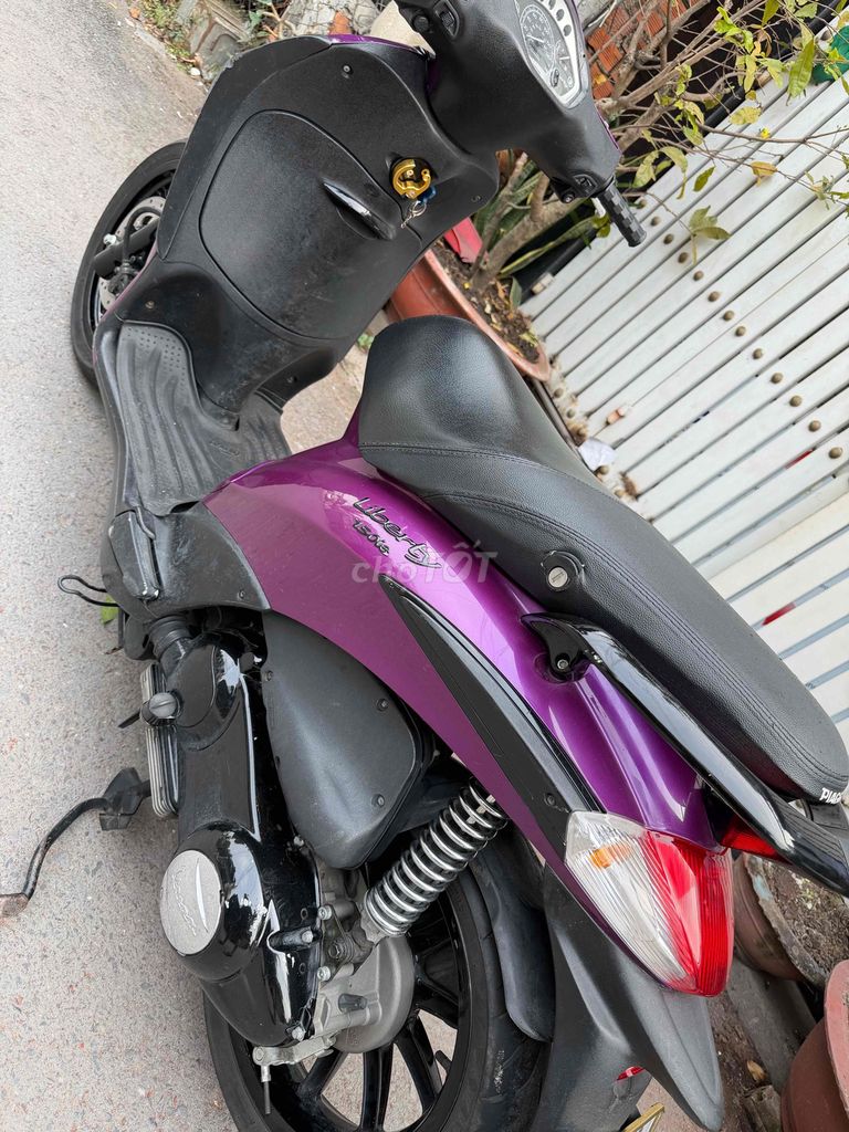 Piaggio Liberty 2011 màu Tím. Mua bán Xe máy tại Huyện Hóc Môn Tp Hồ Chí Minh được đăng bởi Hoàng Anh Tuấn hình 3
