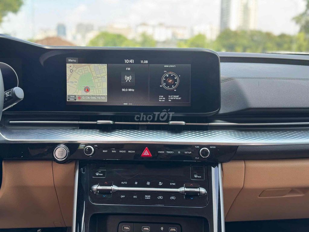 Kia Carnival 2.2D Premium 8 chỗ sx 2022 trắng. Mua bán Ô tô tại Quận Cầu Giấy Hà Nội được đăng bởi Cao Quý hình 10