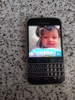 Bán blackberry classic q20
