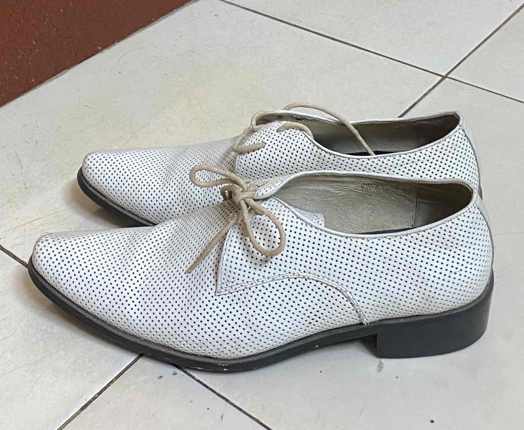 Giày da Hermes da trắng size 41. Mua bán Giày dép tại Quận Thanh Xuân Hà Nội được đăng bởi Chú Phúc hình 1