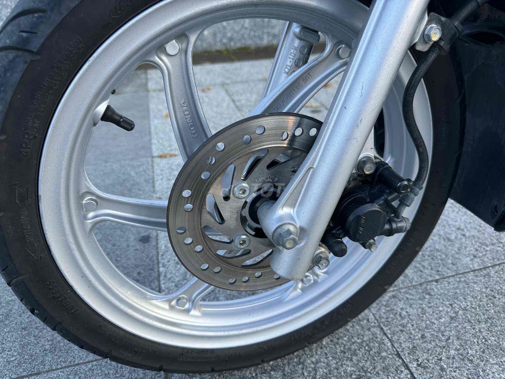 * Vison 2014 nguyên zin * Máy móc cực êm , đi mượt. Mua bán Xe máy tại Thành phố Đà Lạt Lâm Đồng được đăng bởi Đạt hình 3