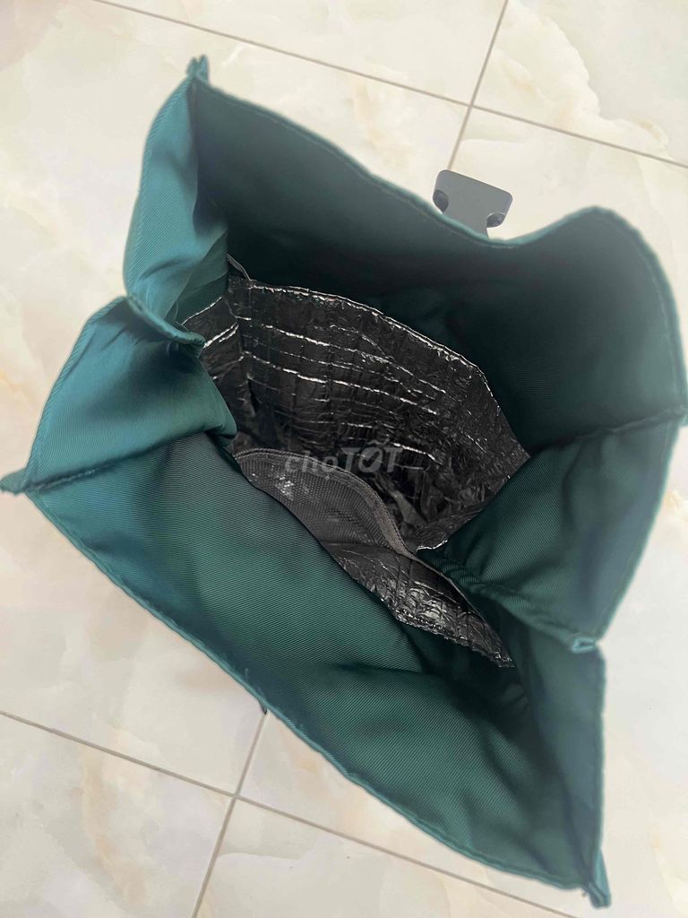 Túi giữ nhiệt thức ăn, đồ uống tiện lợi. Mua bán Dụng cụ nhà bếp tại Thành phố Cao Lãnh Đồng Tháp được đăng bởi Tomy Teo hình 1