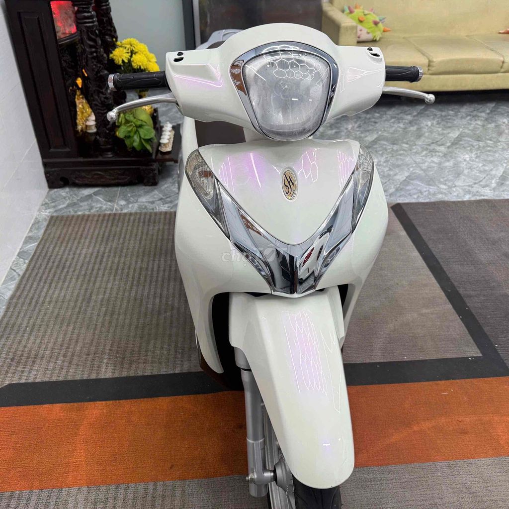 SH MODE TRẮNG ÁNH TÍM BSTP KHOÁ SMK CHÍNH CHỦ. Mua bán Xe máy tại Quận Bình Tân Tp Hồ Chí Minh được đăng bởi Hữu Trọng hình 1