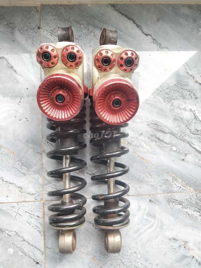 Phuộc nhún xe máy Kim loại 27cm. Mua bán Phụ tùng xe tại Thành phố Buôn Ma Thuột Đắk Lắk được đăng bởi Nam hình 2