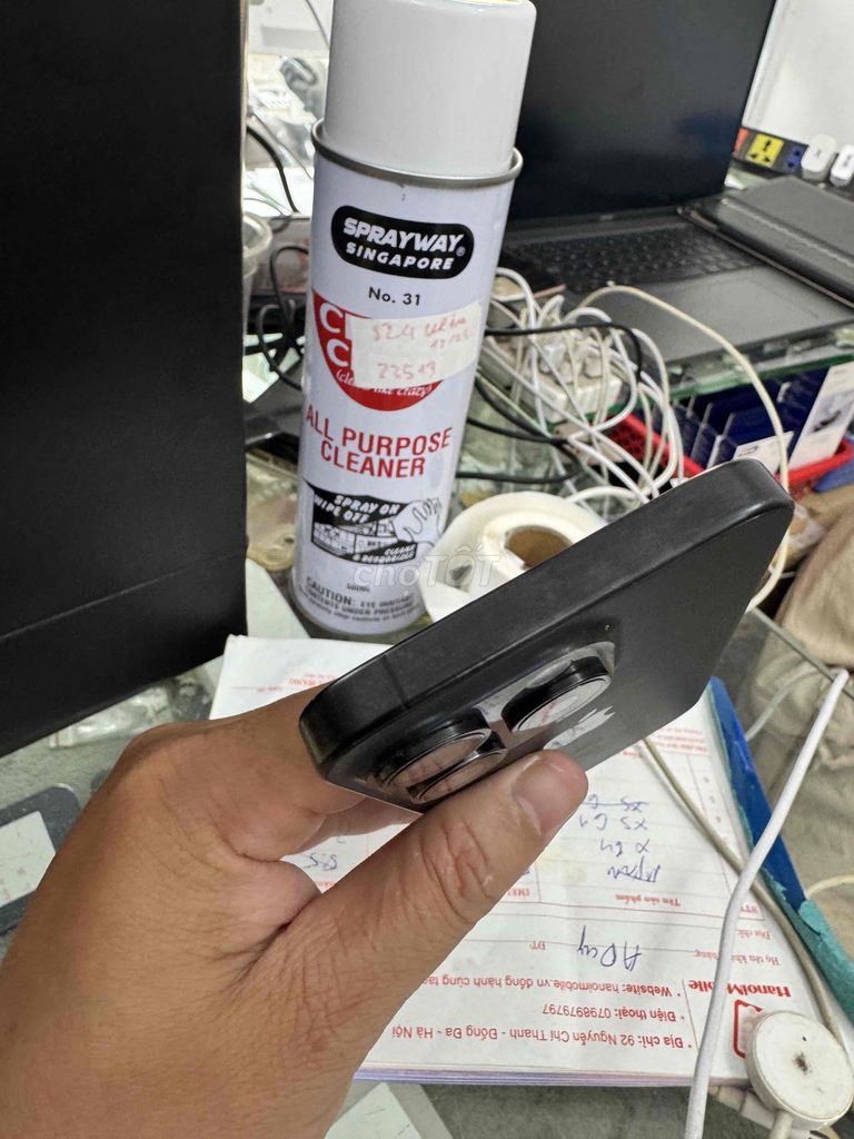 Apple iPhone 15 Pro 256GB Đen 98-99%. Mua bán Điện thoại tại Quận Đống Đa Hà Nội được đăng bởi Lê Khuyến hình 1