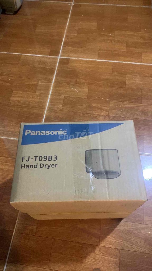 máy sấy tay panasonic FJ-T09B3