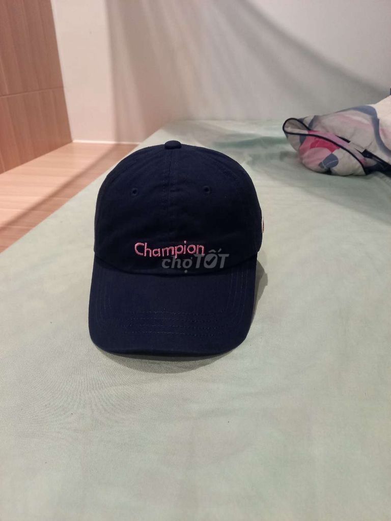 Champion 9 hãng logo thêu