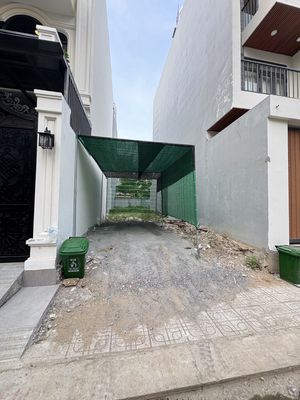 Đất đẹp 75m2, sổ riêng, cách đường Nguyễn Duy Trinh 350m giá 3 tỷ 8