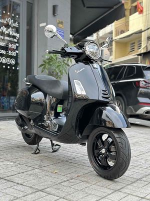 Vespa 300 HPE Super Tech zin chính chủ re nhat. Mua bán Xe máy tại Quận 6 Tp Hồ Chí Minh được đăng bởi khoa