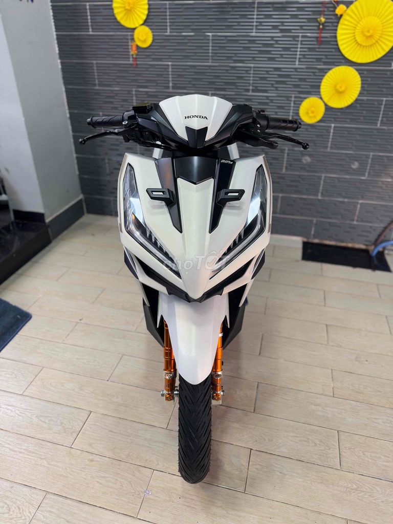 Honda Vario 125 date 2023 Kiễng Trắng Đen Bstp