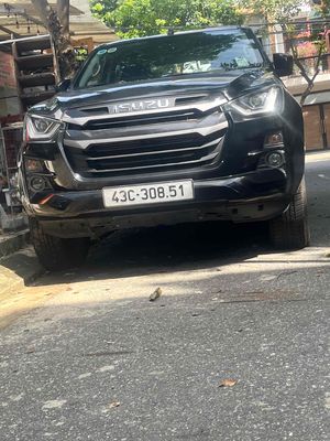 Isuzu Dmax 2024 Hi Lander 4x2 AT - 2000 km. Mua bán Ô tô tại Quận Hải Châu Đà Nẵng được đăng bởi Phạm Thanh Sơn
