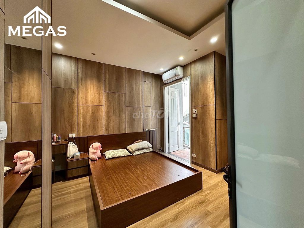 Квартира 1 спальня и гостиная, 40м2, балкон, своя стирка, можно с питомцами