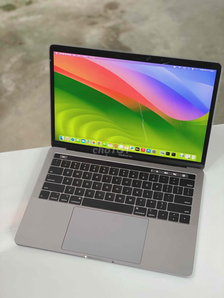 Macbook Pro 2018 13" 16GB RAM SSD 512GB