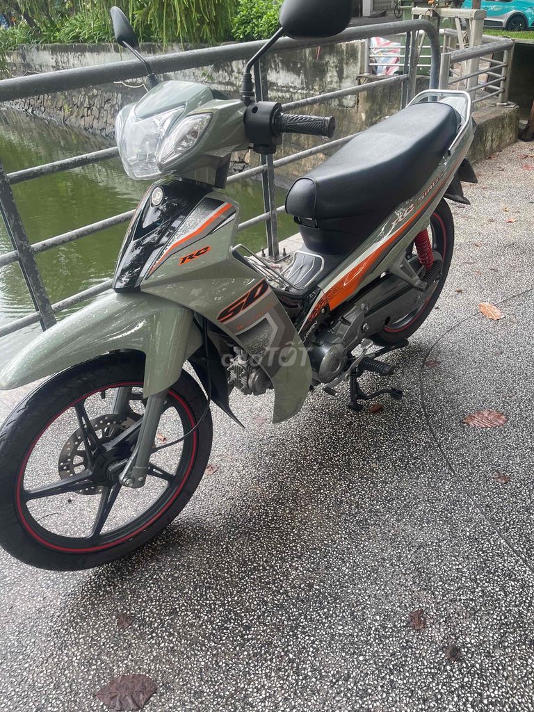 Yamaha Sirius 50 2024 серый Вьетнам