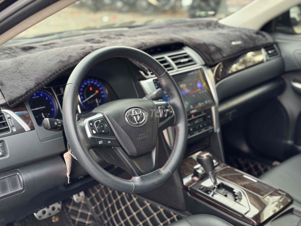 Toyota Camry 2.5Q Đen. Mua bán Ô tô tại Quận 8 Tp Hồ Chí Minh được đăng bởi Cửa hàng ô tô cũ TRUST CARS hình 12