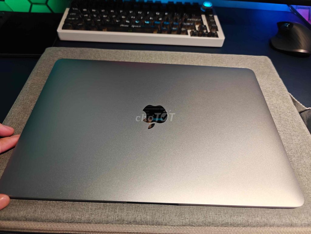 Apple MacBook Air M1 Xám. Mua bán Laptop tại Quận Tân Phú Tp Hồ Chí Minh được đăng bởi huy ne hình 1