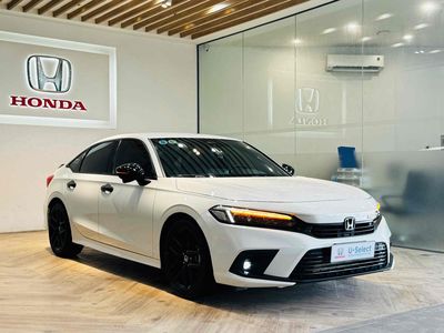 Honda Civic 2023 RS 1.5 AT - 32000 km. Mua bán Ô tô tại Thành phố Thuận An Bình Dương được đăng bởi thanh