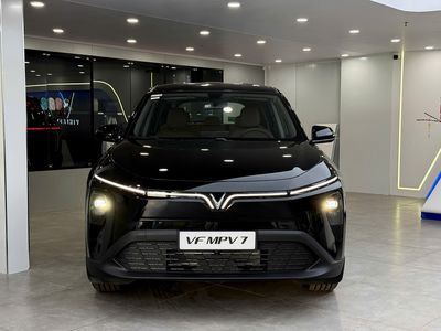 VinFast MPV 7 HỖ TRỢ VAY TRẢ GÓP 100% Giá TRỊ XE