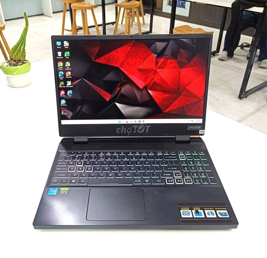 Gaming Acer Nitro: i5-12500H/RTX 3050/165Hz Mượt. Mua bán Laptop tại Quận Hải Châu Đà Nẵng được đăng bởi TTCenter 484 NÚI THÀNH hình 1