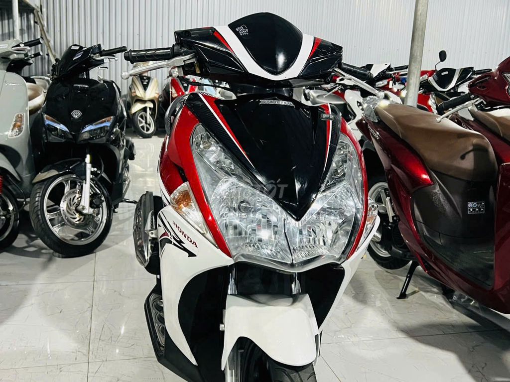 XE MÁY PHÚ THỊNH- HONDA AIRBLADE 110 - TRẢ GÓP