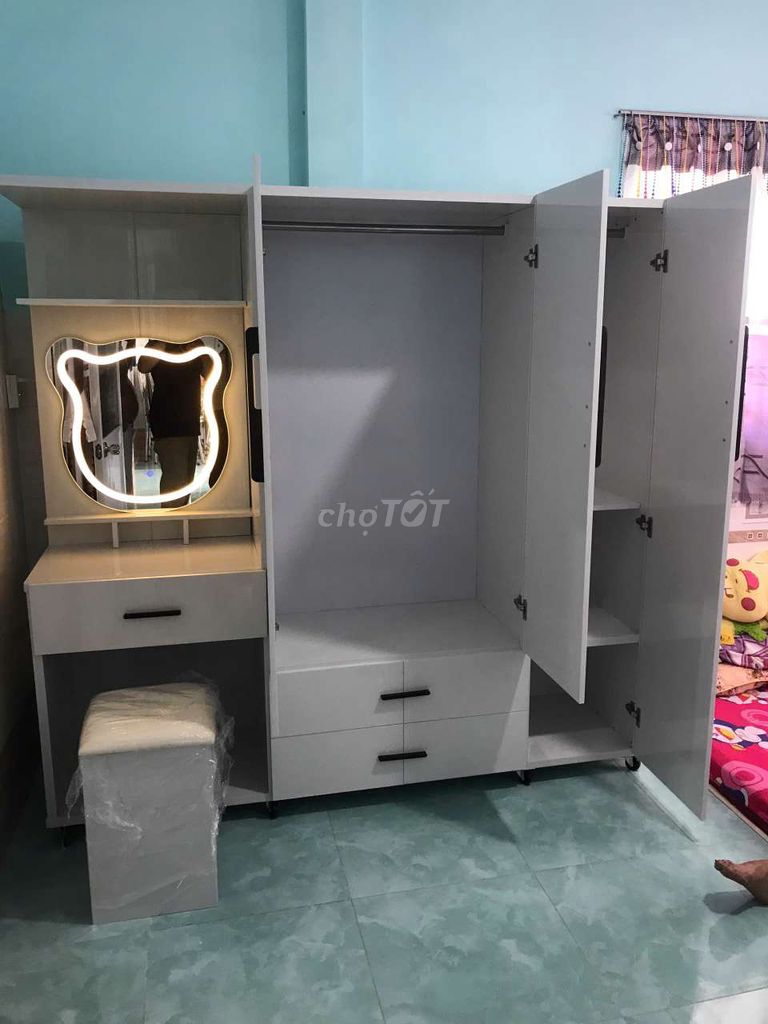 Tủ quần áo nhựa trắng có bàn trang điểm. Mua bán Tủ, kệ gia đình tại Huyện Trảng Bom Đồng Nai được đăng bởi Nội Thất Thiên Phúc hình 1